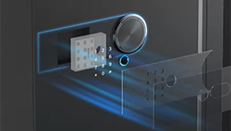 Crafted telescopic handle boasts elegance