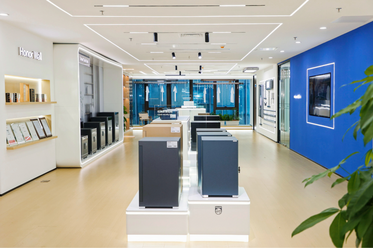 Philips Smart Safe Box Premium Security Safe Solution — Dual-Brand Assurance by Philips × Yunyue